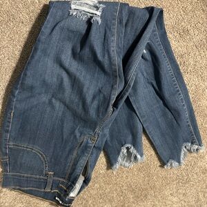 NWT Capri jeans
